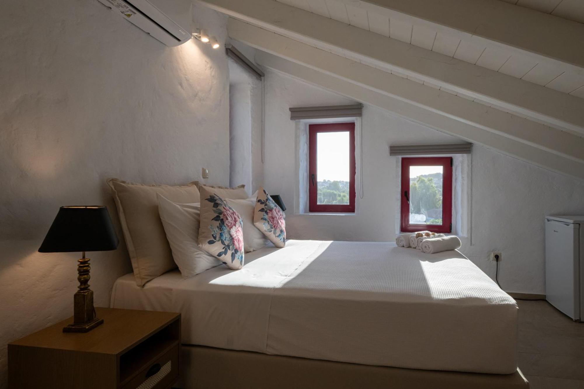 Abeloessa Methonian Hospitality Aparthotel Buitenkant foto