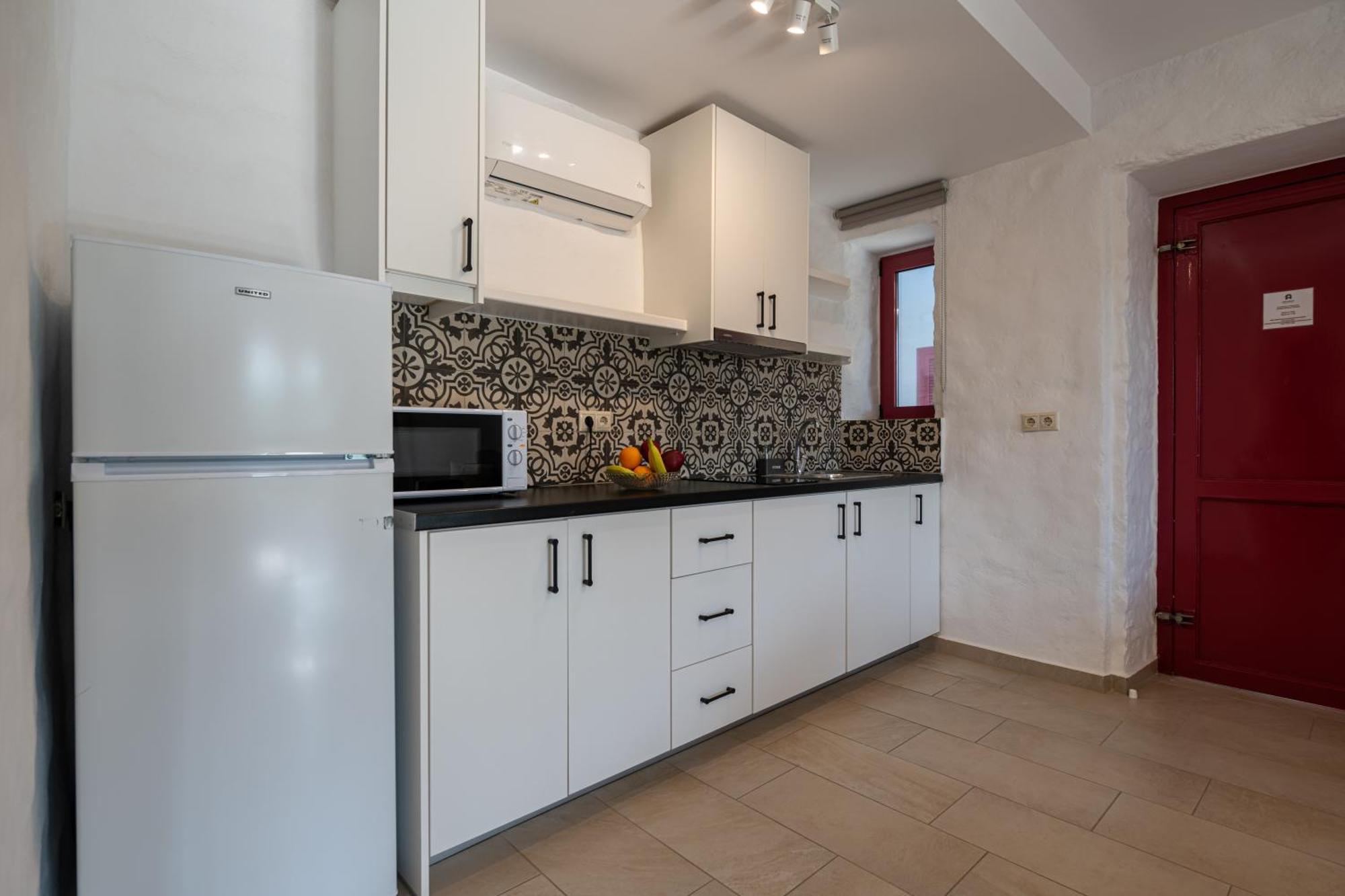 Abeloessa Methonian Hospitality Aparthotel Buitenkant foto